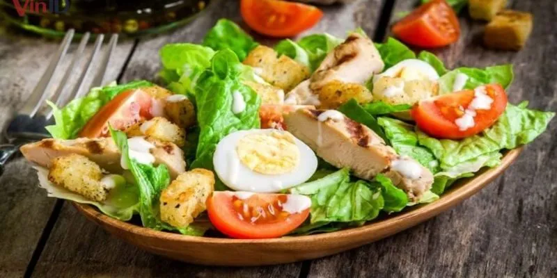 Salad Trứng Và Rau Xanh