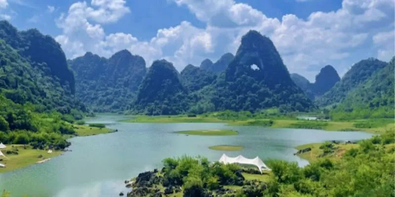 Phát triển du lịch bền vững