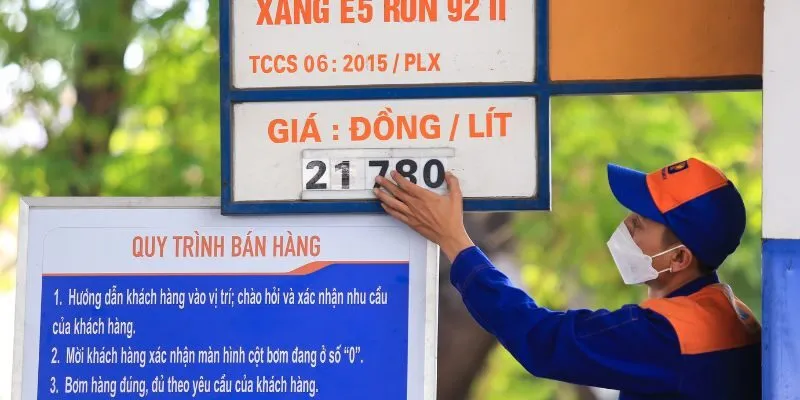 Giá Xăng Dầu Hôm Nay: Cập Nhật Mới Nhất và Phân Tích Chi Tiết