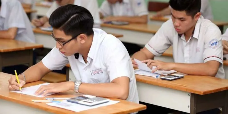 Lịch Thi THPT Quốc Gia 2025: Lịch Thi Cụ Thể Từng Môn