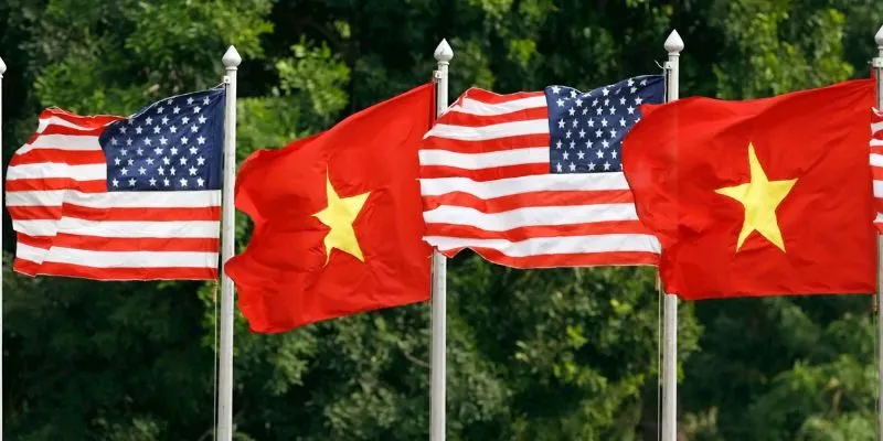 Quan Hệ Việt - Mỹ: Từ Hòa Bình đến Hợp Tác Chiến Lược